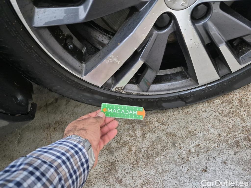  Peugeot  3008  II Allure Pack 1.5 HDi 130CV BVA8 E6d #20