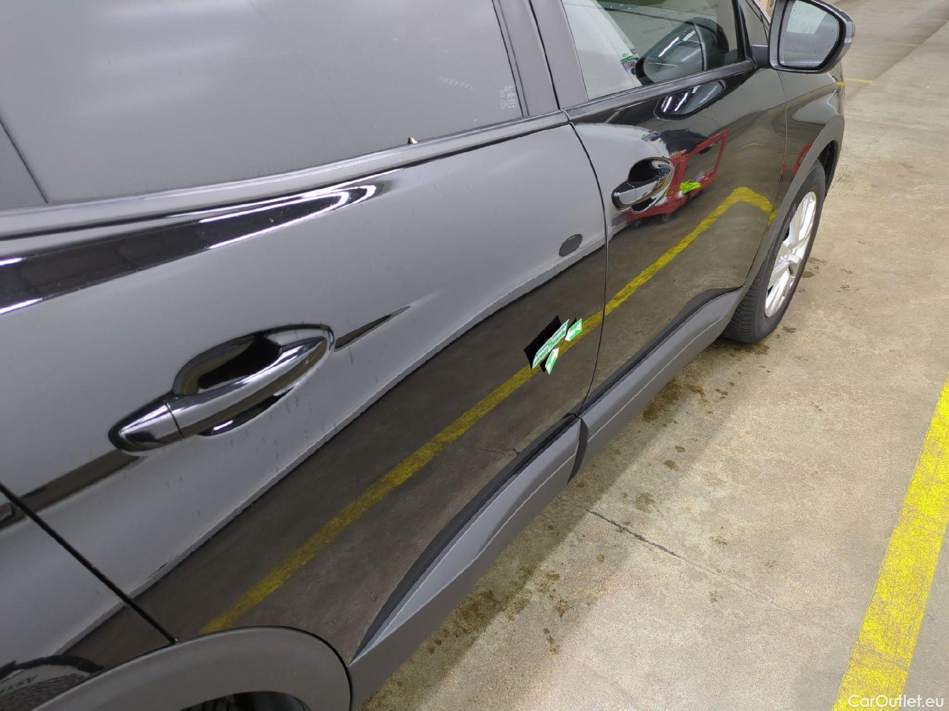  Peugeot  3008  Active Pack 1.2 PureTech 130CV BVA8 E6d #20