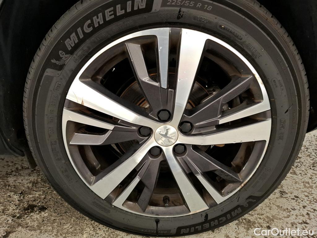  Peugeot  3008  Allure Pack 1.5 HDi 130CV BVA8 E6d #5