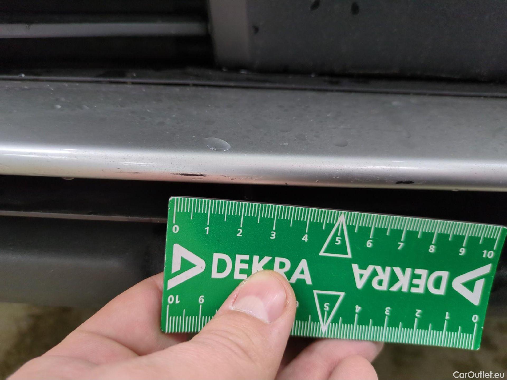  Peugeot  3008  Active Pack 1.2 PureTech 130CV BVA8 E6d #39