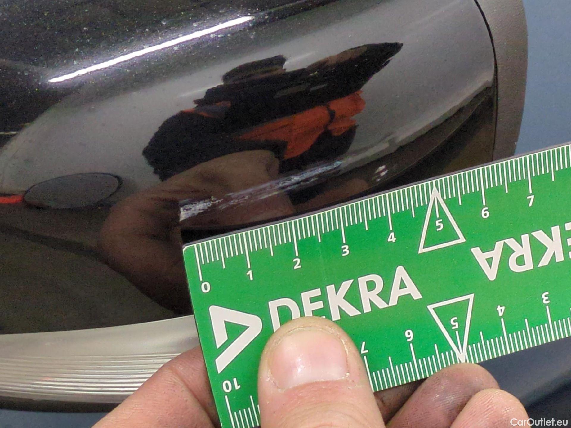  Renault  Captur RENAULT  5p Crossover Business dCi 90 - 18 #33