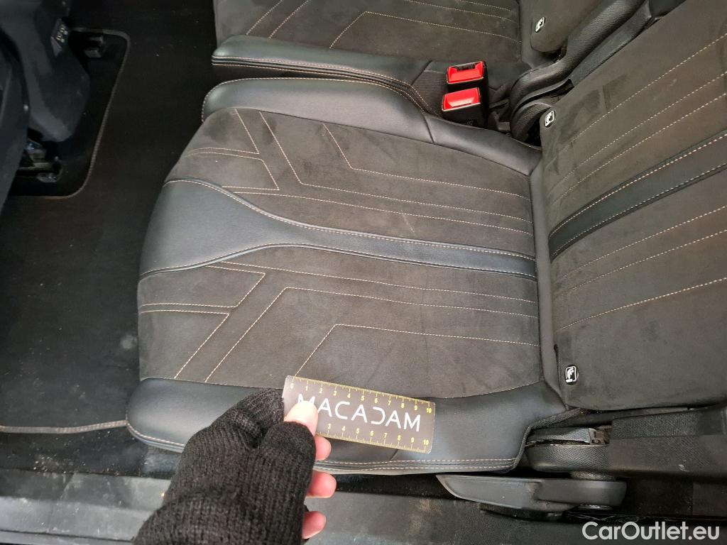  Peugeot  5008 PEUGEOT  / 2020 / 5P / SUV BlueHDi 130 S&S EAT8 GT Pack #19