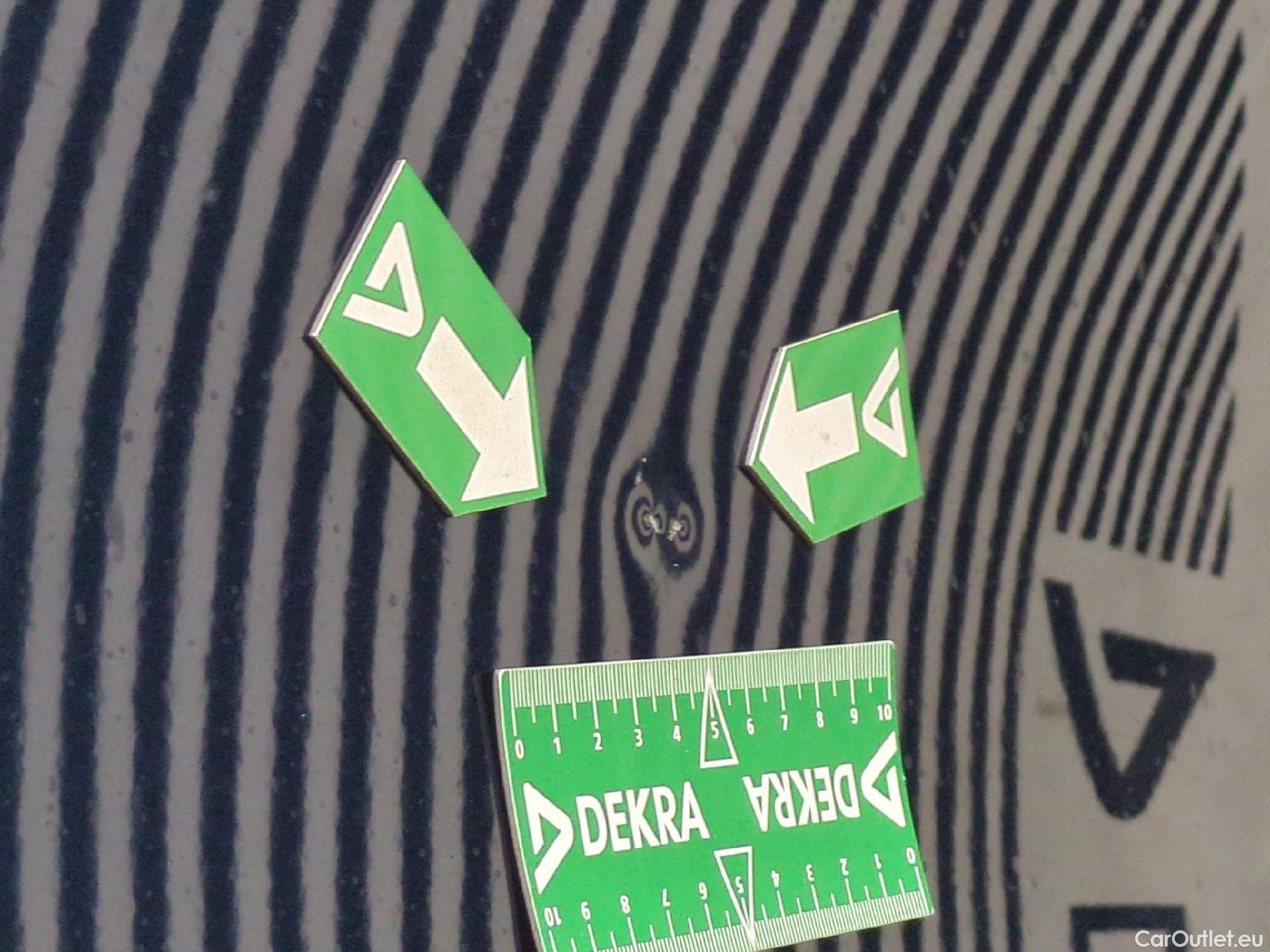  Renault  Captur RENAULT  5p Crossover Business dCi 90 - 18 #54