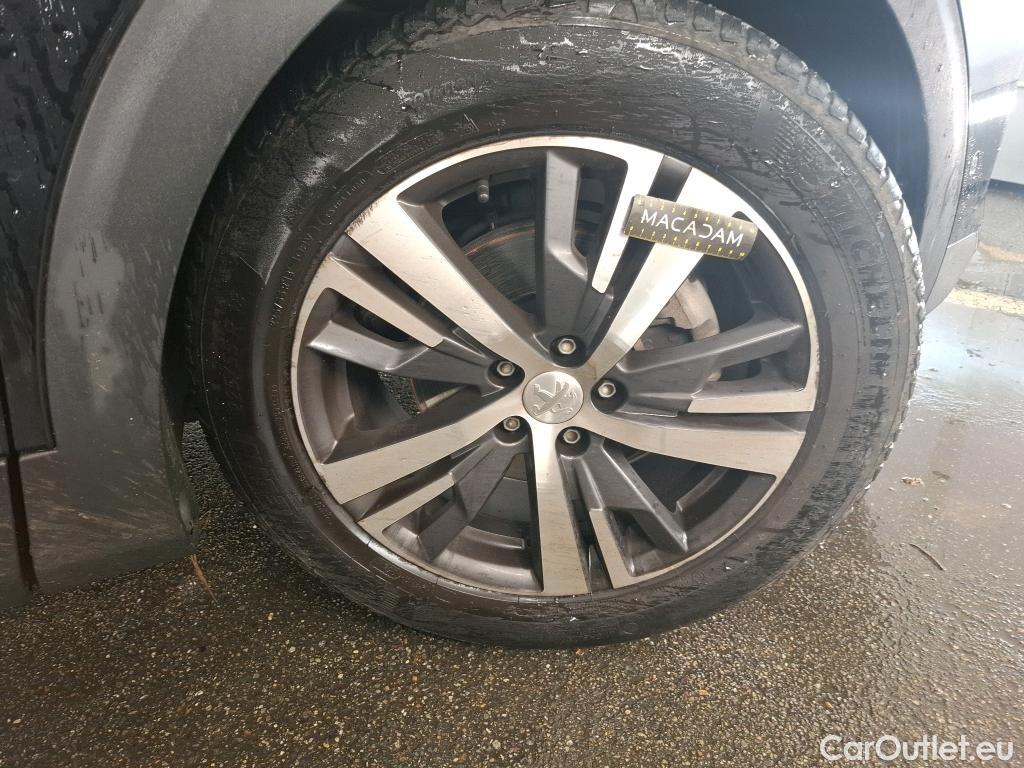  Peugeot  5008  Allure Pack 1.5 HDi 130CV BVA8 7 Sieges E6d #1