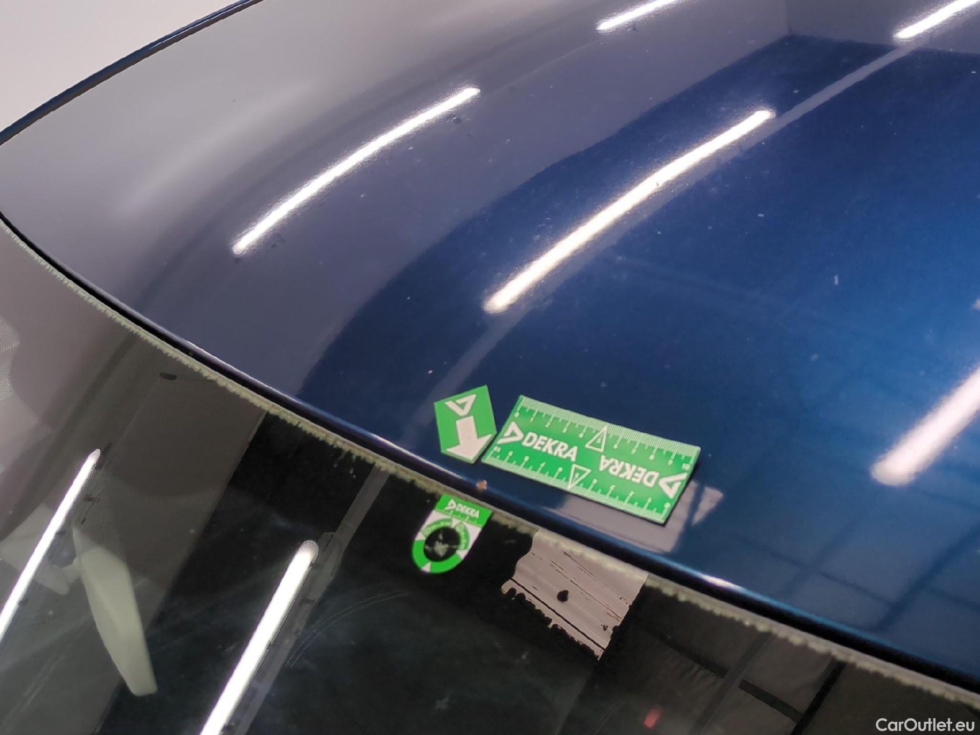  Renault  Captur RENAULT  5p Crossover Business dCi 90 - 18 #31