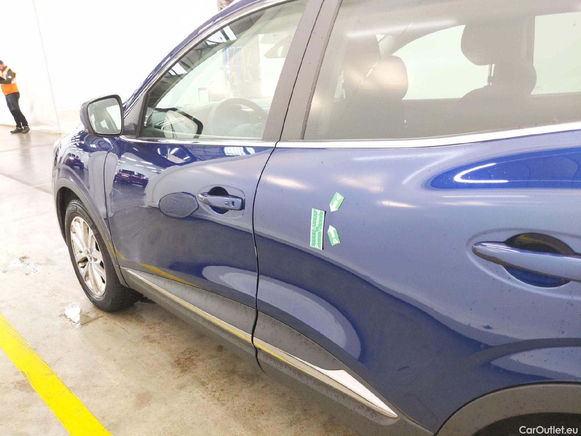  Renault  Kadjar RENAULT  / 2018 / 5P / Crossover Business Blue dCi 115 EDC #26