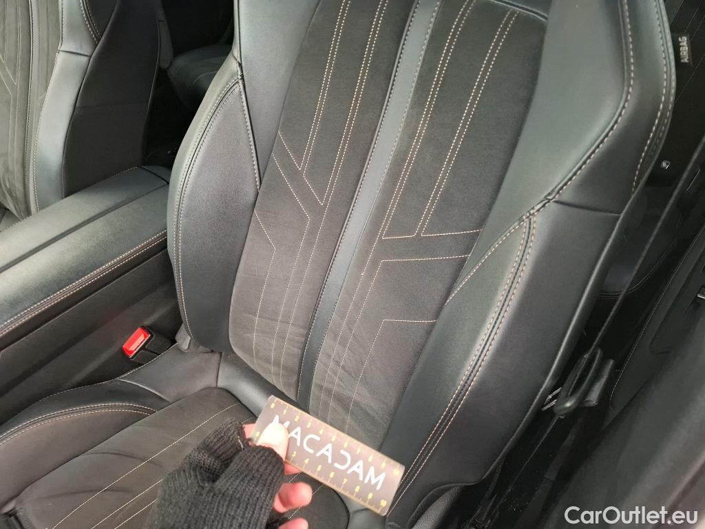  Peugeot  5008 PEUGEOT  / 2020 / 5P / SUV BlueHDi 130 S&S EAT8 GT Pack #18