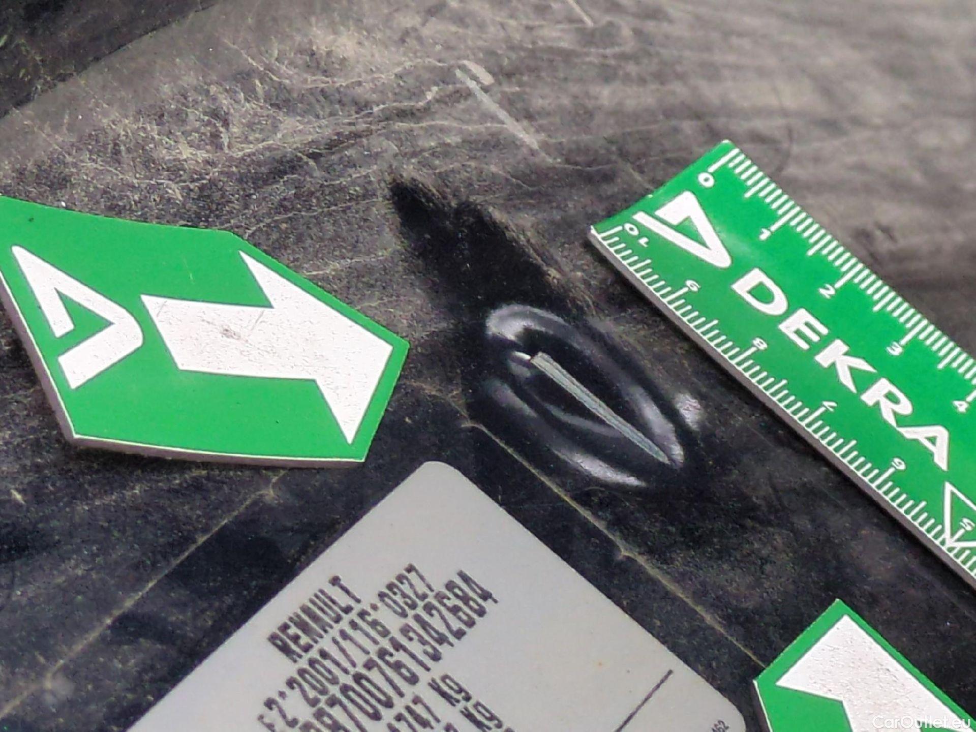  Renault  Captur RENAULT  5p Crossover Business dCi 90 - 18 #13