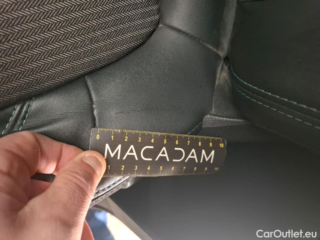  Peugeot  5008  Allure Pack 1.5 HDi 130CV BVA8 7 Sieges E6d #4