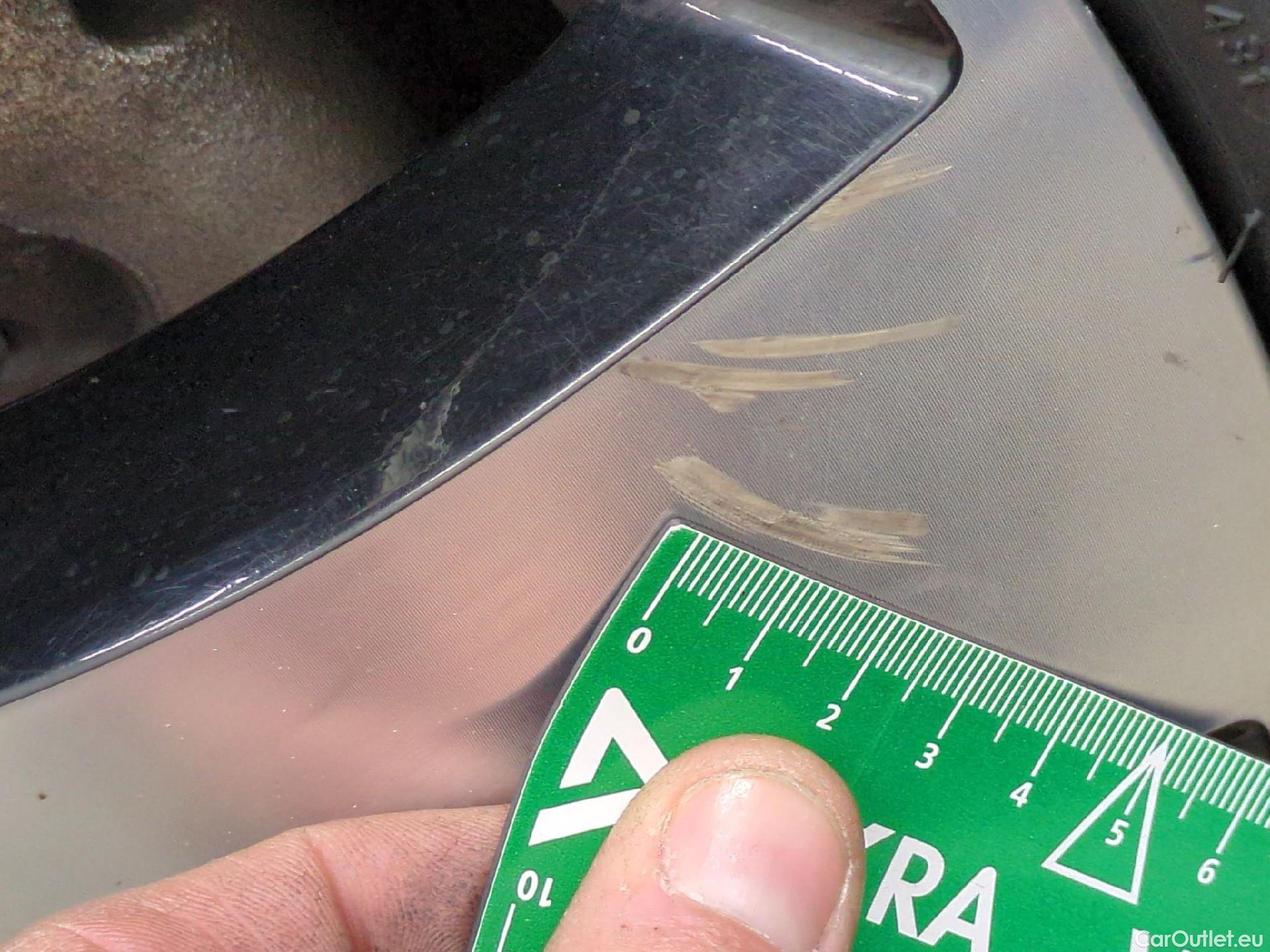  Renault  Captur RENAULT  5p Crossover Business dCi 90 - 18 #19