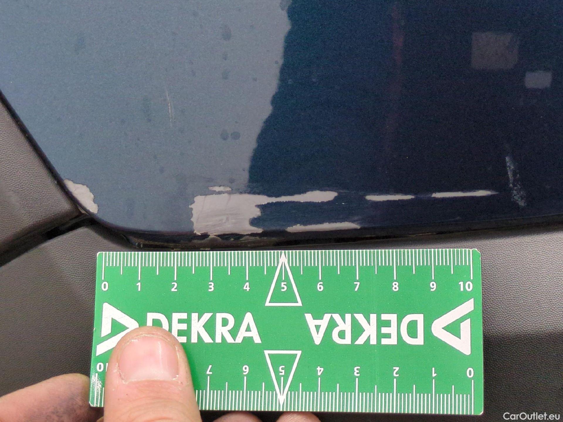  Renault  Captur RENAULT  5p Crossover Business dCi 90 - 18 #37