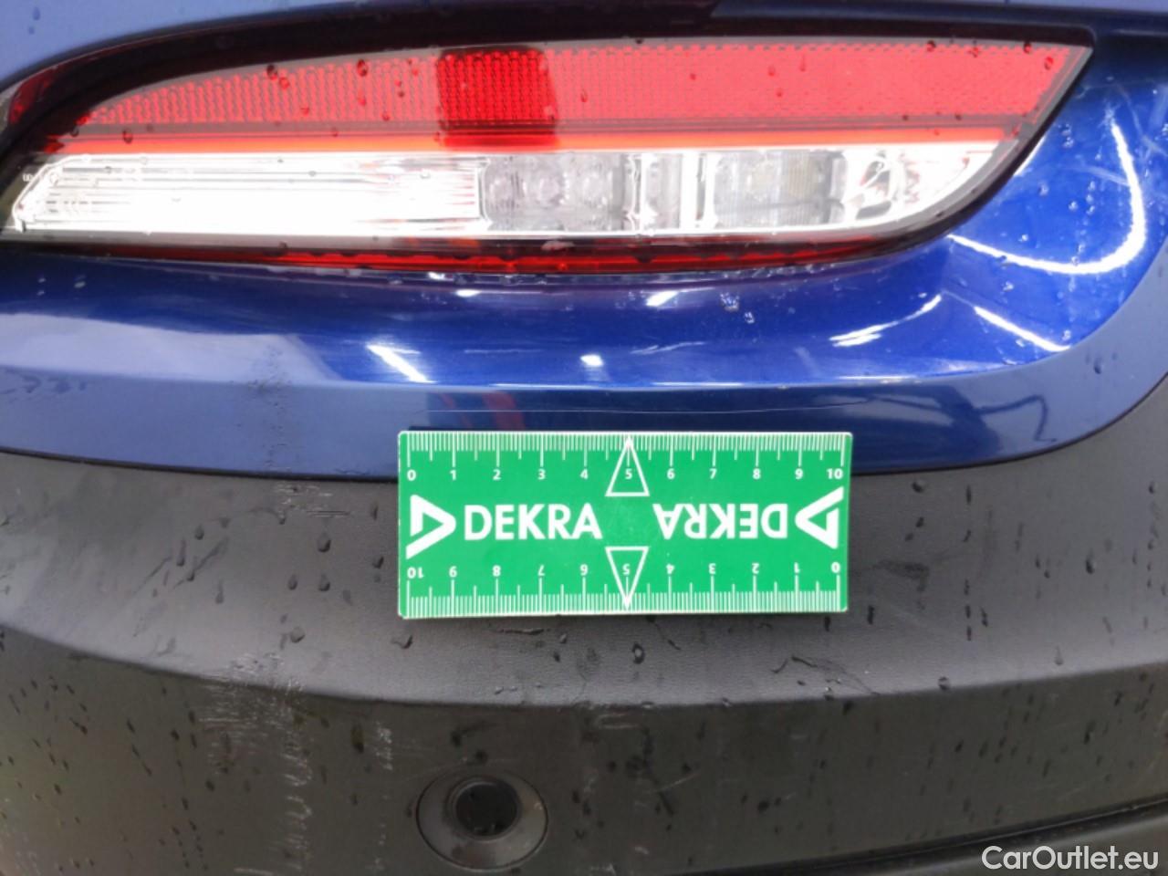  Renault  Kadjar RENAULT  / 2018 / 5P / Crossover Business Blue dCi 115 EDC #38