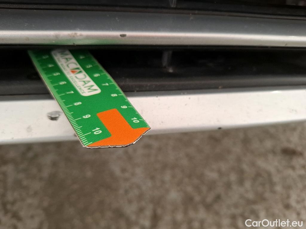  Volkswagen  Golf  VOLKSWAGEN SW / 2020 / 5P / Break 2.0 TDI SCR 150 DSG7 Life Business #11