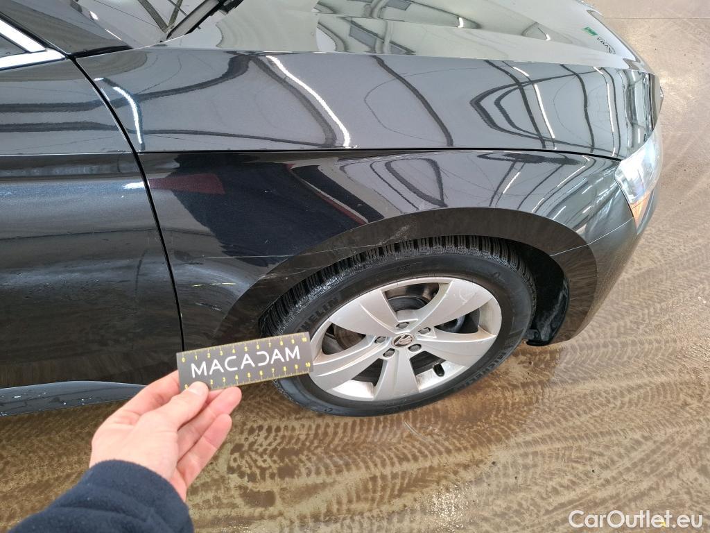  Skoda  Superb  Berline Business 2.0 TDI 150CV BVA7 E6d #81