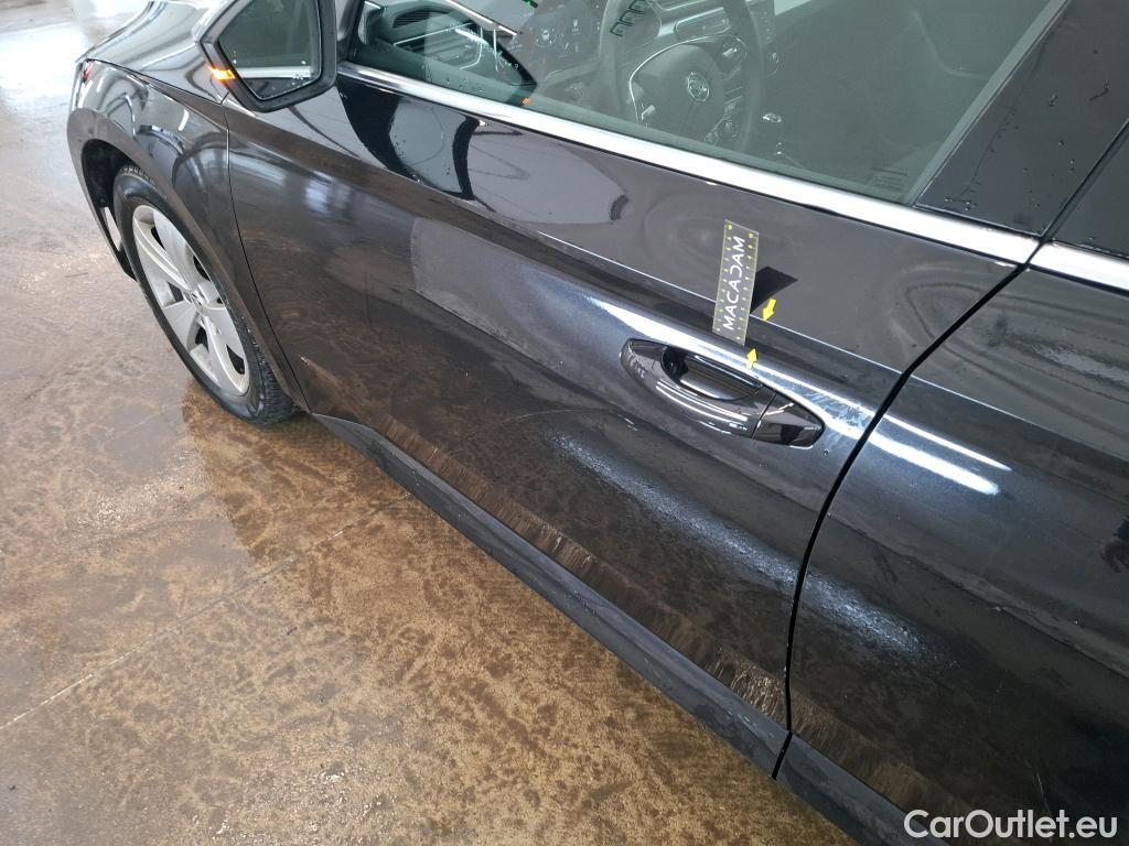  Skoda  Superb  Berline Business 2.0 TDI 150CV BVA7 E6d #62