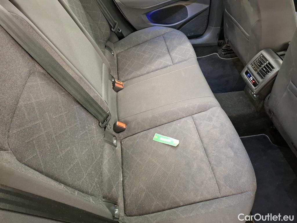  Volkswagen  Golf  VOLKSWAGEN SW / 2020 / 5P / Break 2.0 TDI SCR 150 DSG7 Life Business #16