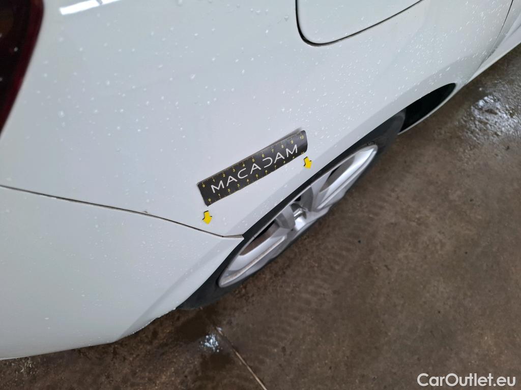  Renault  Megane  IV Berline 5pt. Business 1.5 dCi 115CV BVM6 E6dT #33