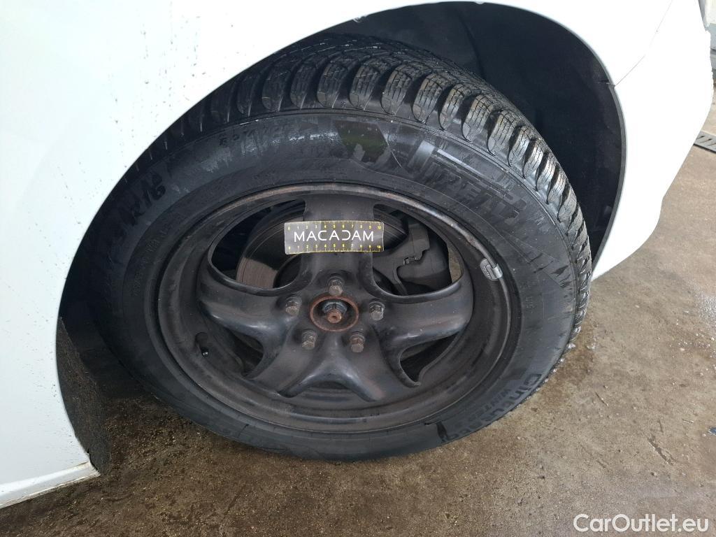  Renault  Megane  IV Berline 5pt. Business 1.5 dCi 115CV BVM6 E6dT #17