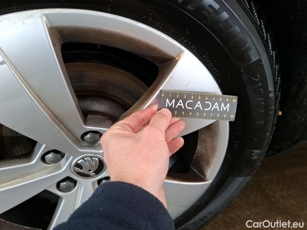  Skoda  Superb  Berline Business 2.0 TDI 150CV BVA7 E6d #67