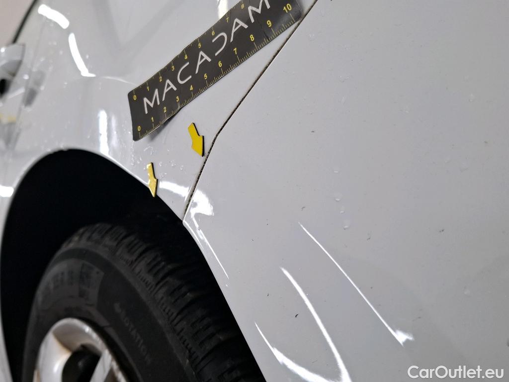  Renault  Megane  IV Berline 5pt. Business 1.5 dCi 115CV BVM6 E6dT #31