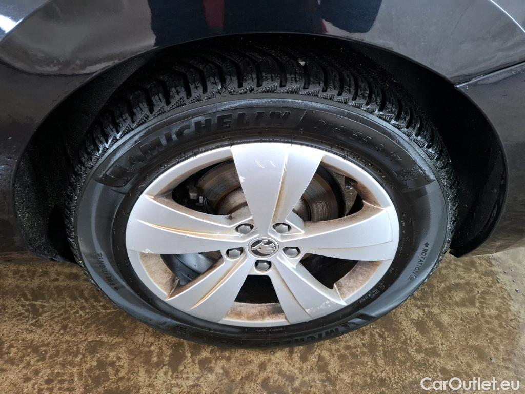  Skoda  Superb  Berline Business 2.0 TDI 150CV BVA7 E6d #34