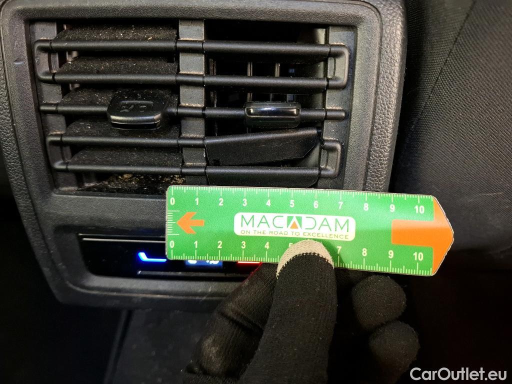  Volkswagen  Golf  VOLKSWAGEN SW / 2020 / 5P / Break 2.0 TDI SCR 150 DSG7 Life Business #13