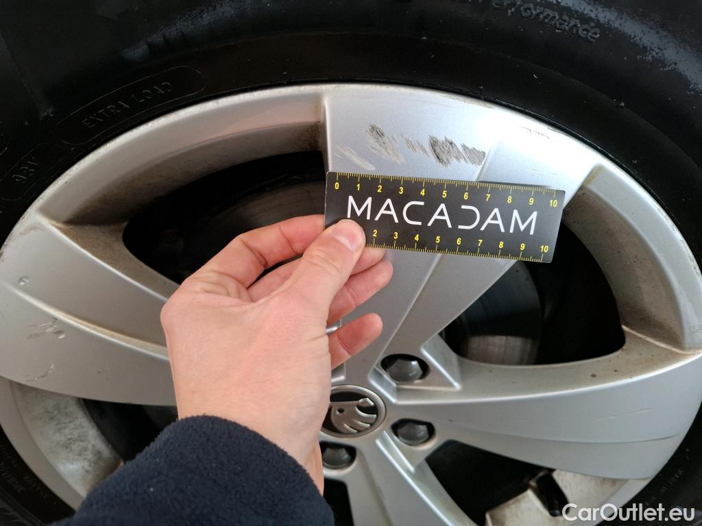  Skoda  Superb  Berline Business 2.0 TDI 150CV BVA7 E6d #74