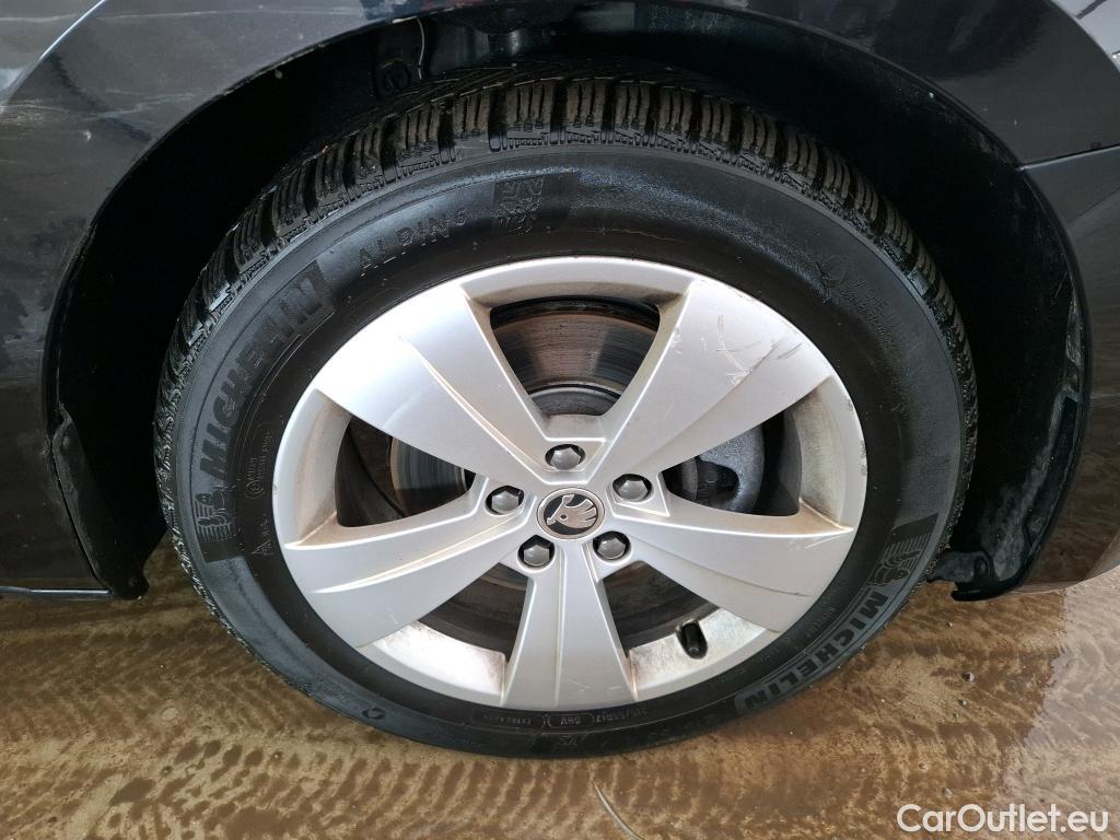  Skoda  Superb  Berline Business 2.0 TDI 150CV BVA7 E6d #41