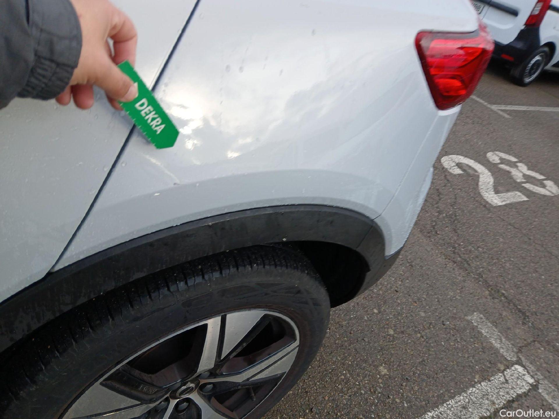  Volvo  XC 40 VOLVO XC40 / 2017 / 5P / todoterreno 1.5 T5 Twin Recharge R-Design Auto #22