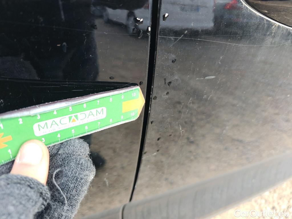  Volvo  XC 40 VOLVO XC40 / 2021 / 5P / todoterreno 1.5 T4 Recharge PHEV Core Auto #3