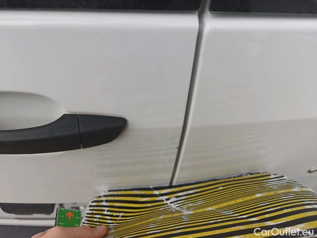  Citroen  Berlingo CITROEN  / 2018 / 5P / monovolumen compacto Talla M BlueHDi 100 S&S LIVE PACK #54