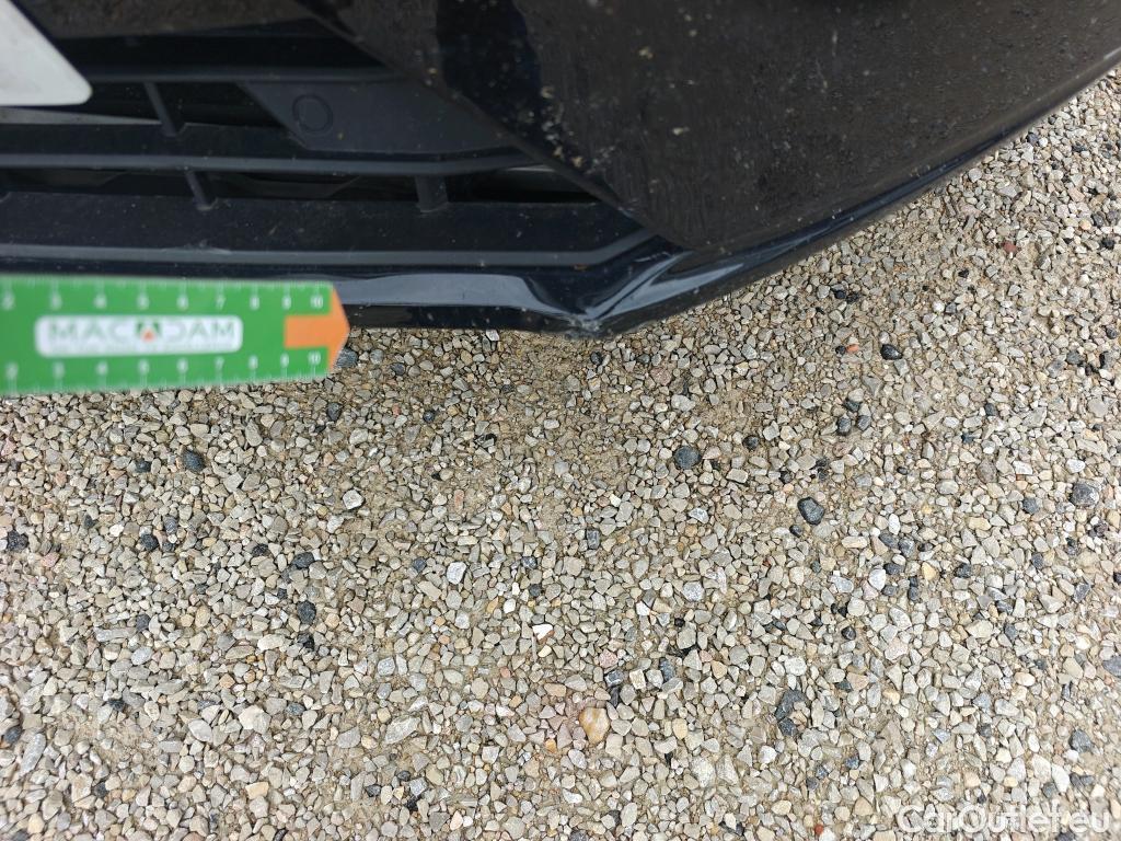  Volvo  XC60 VOLVO  / 2017 / 5P / todoterreno 2.0 B4 D AWD Momentum Pro Auto #10