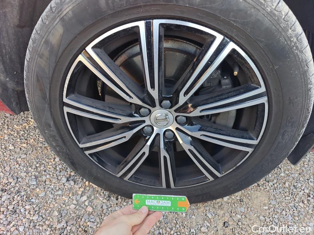  Volvo  XC60 VOLVO  / 2017 / 5P / todoterreno 2.0 T4 Inscription Auto #46