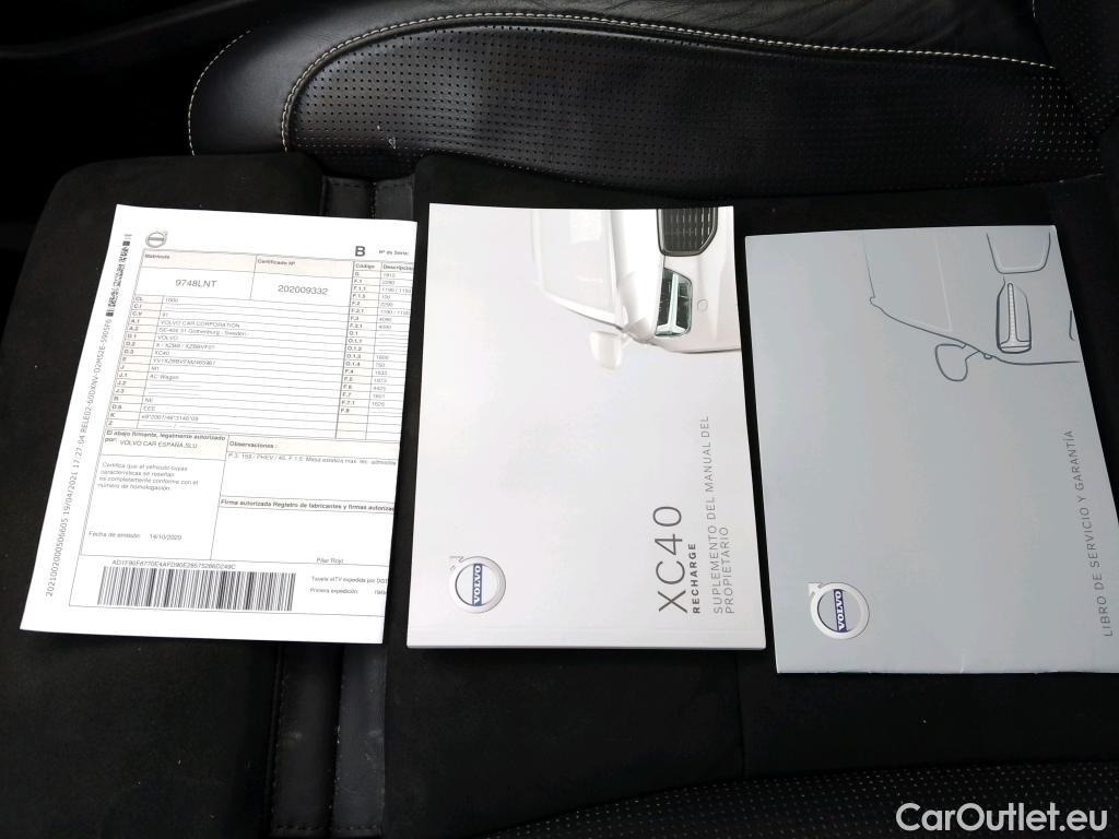  Volvo  XC 40 VOLVO XC40 / 2017 / 5P / todoterreno 1.5 T5 Twin Recharge R-Design Auto #7