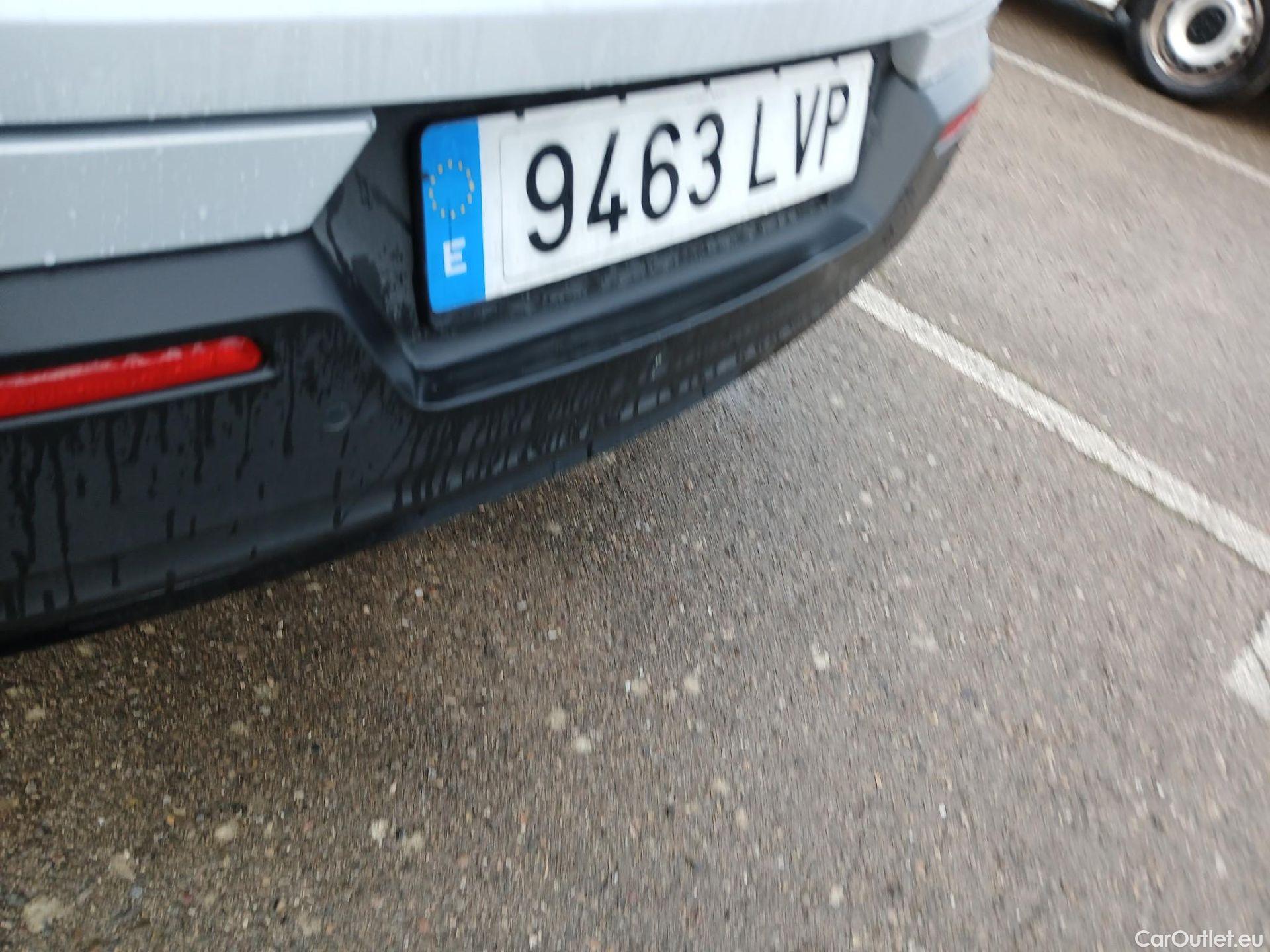  Volvo  XC 40 VOLVO XC40 / 2017 / 5P / todoterreno 1.5 T5 Twin Recharge R-Design Auto #25