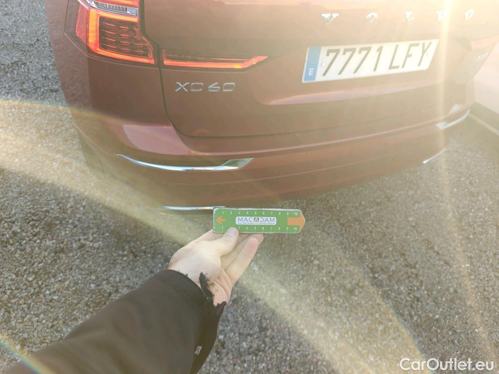  Volvo  XC60 VOLVO  / 2017 / 5P / todoterreno 2.0 T4 Inscription Auto #18