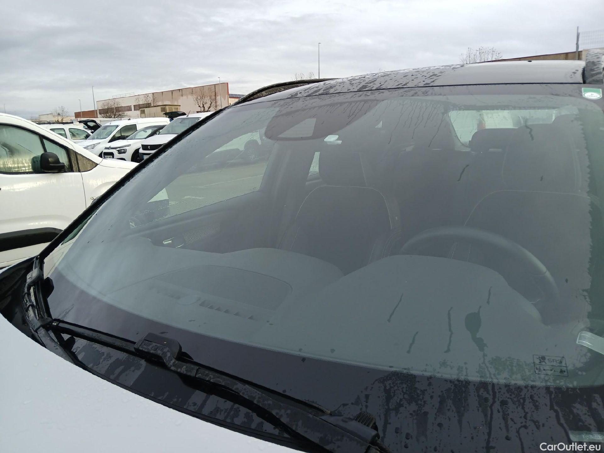  Volvo  XC 40 VOLVO XC40 / 2017 / 5P / todoterreno 1.5 T5 Twin Recharge R-Design Auto #6