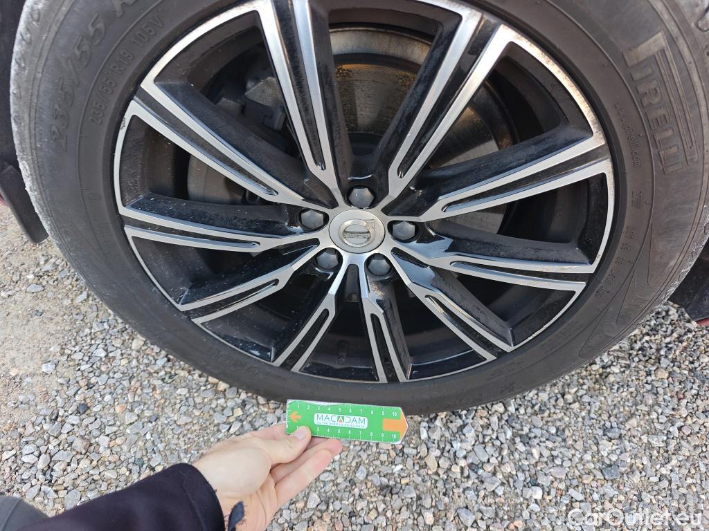  Volvo  XC60 VOLVO  / 2017 / 5P / todoterreno 2.0 T4 Inscription Auto #40