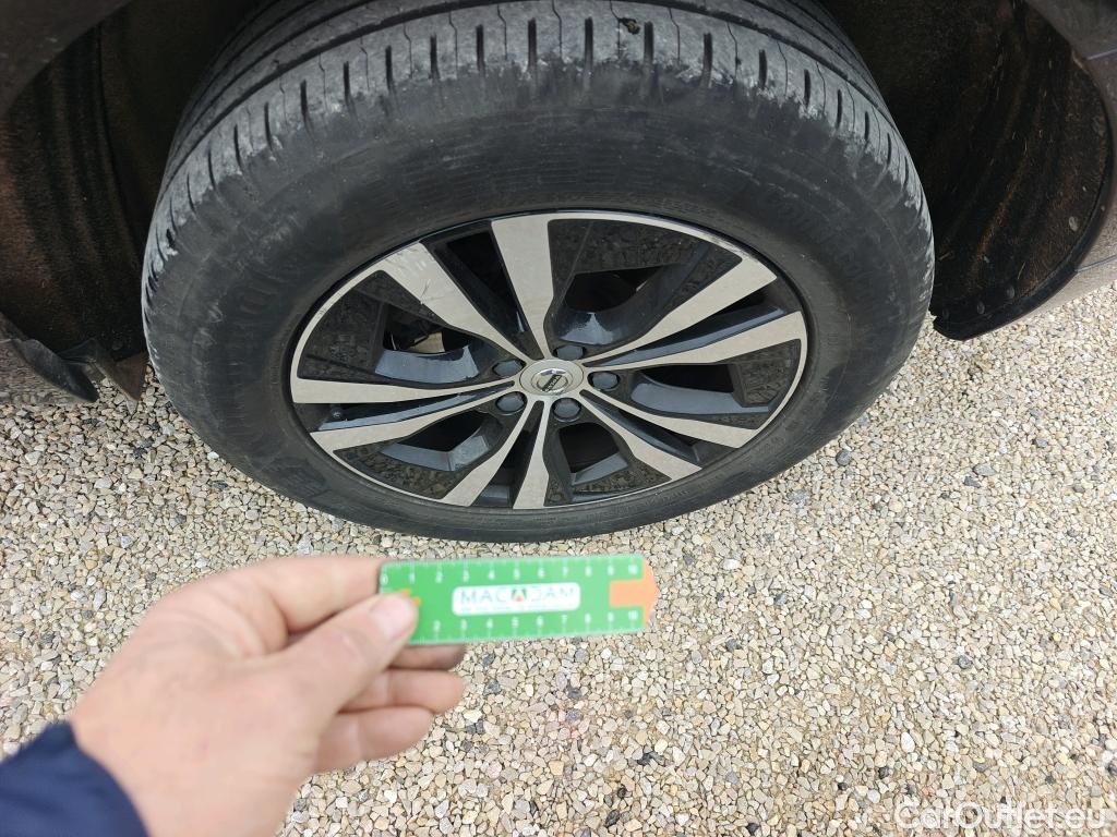  Volvo  XC60 VOLVO  / 2017 / 5P / todoterreno 2.0 B4 D AWD Momentum Pro Auto #5