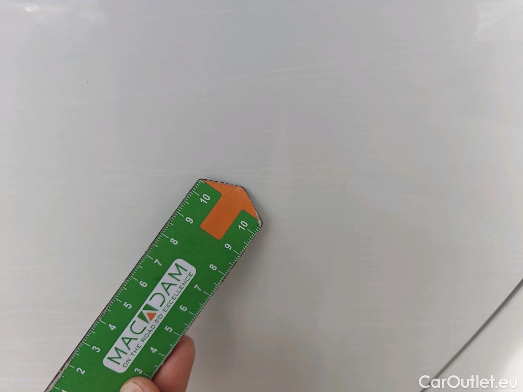  Citroen  Berlingo CITROEN  / 2018 / 5P / monovolumen compacto Talla M BlueHDi 100 S&S LIVE PACK #45