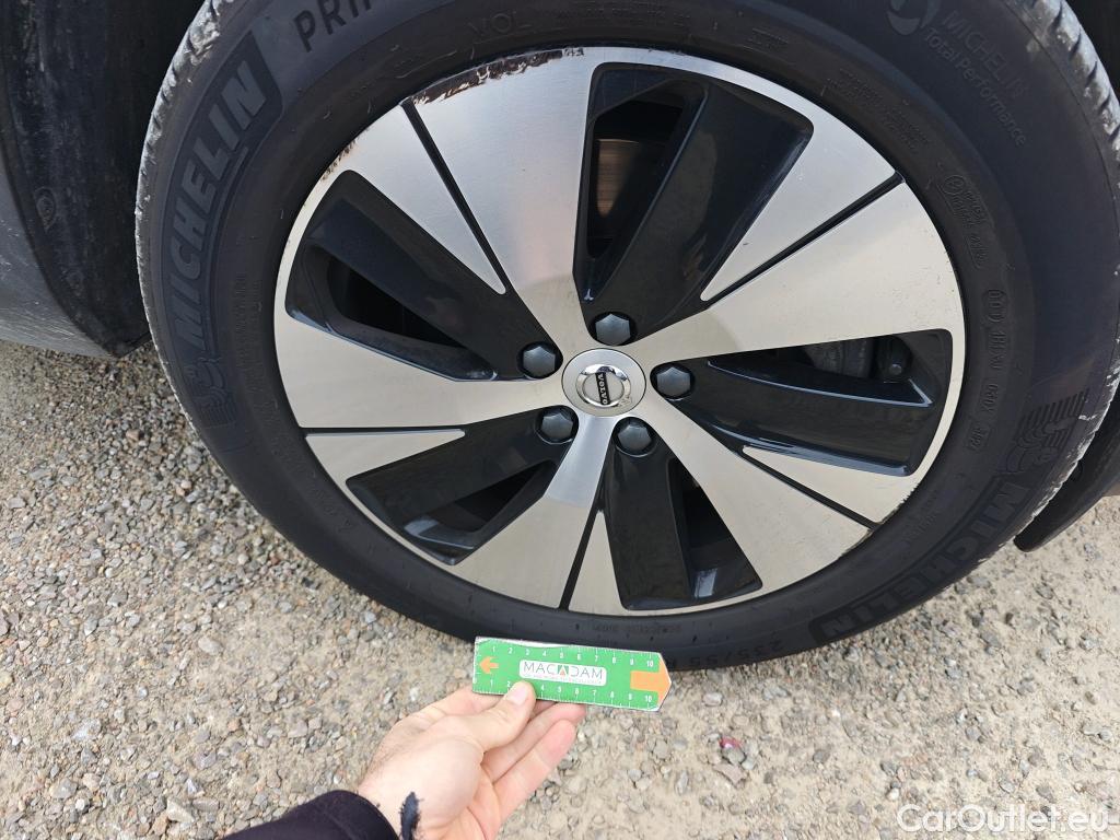  Volvo  XC 40 VOLVO XC40 / 2021 / 5P / todoterreno 1.5 T4 Recharge PHEV Core Auto #36