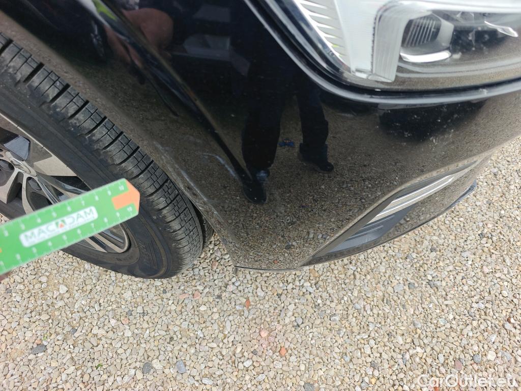  Volvo  XC60 VOLVO  / 2017 / 5P / todoterreno 2.0 B4 D AWD Momentum Pro Auto #8