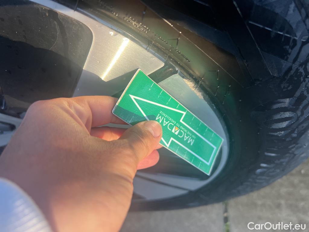  Volvo  XC 40 VOLVO XC40 / 2017 / 5P / todoterreno 1.5 T4 Twin Recharge Inscription Ex Auto #8