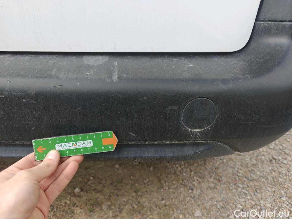  Citroen  Berlingo CITROEN  / 2018 / 5P / monovolumen compacto Talla M BlueHDi 100 S&S LIVE PACK #38