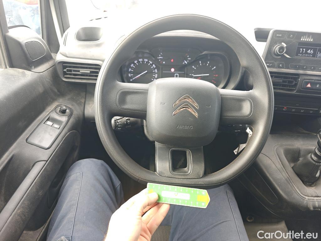  Citroen  Berlingo CITROEN  / 2018 / 5P / monovolumen compacto Talla M BlueHDi 100 S&S LIVE PACK #49