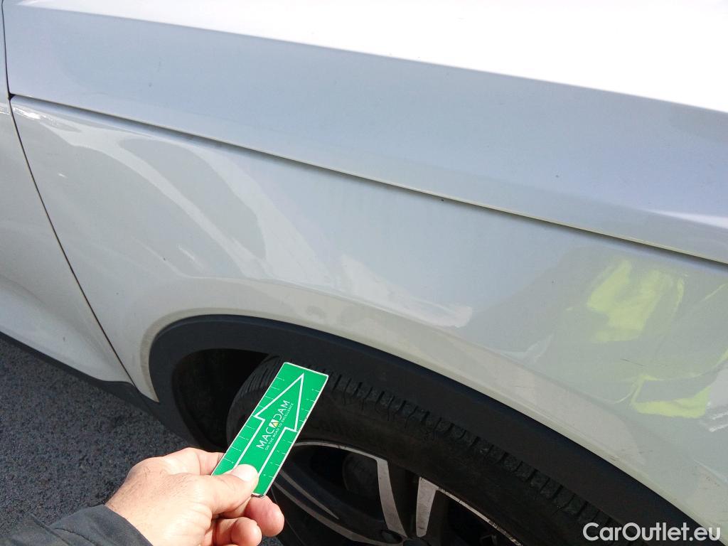  Volvo  XC 40 VOLVO XC40 / 2017 / 5P / todoterreno 1.5 T4 Twin Recharge R-Design Auto #22