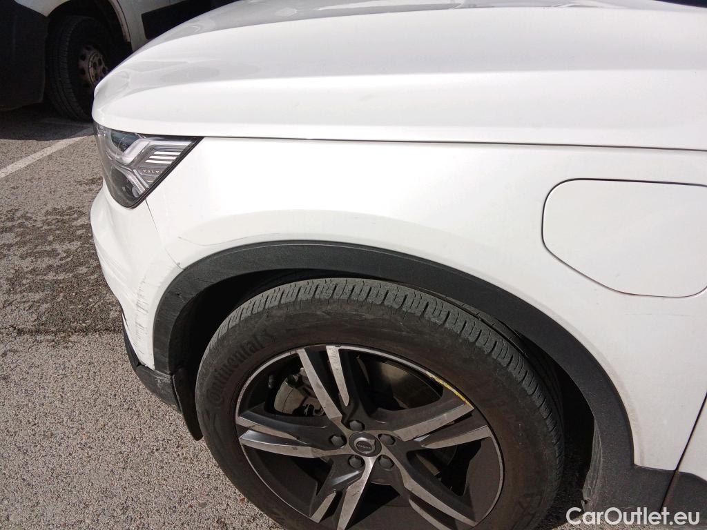  Volvo  XC 40 VOLVO XC40 / 2017 / 5P / todoterreno 1.5 T4 Twin Recharge R-Design Auto #52