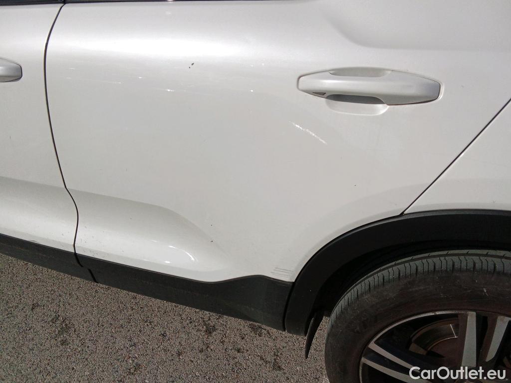  Volvo  XC 40 VOLVO XC40 / 2017 / 5P / todoterreno 1.5 T4 Twin Recharge R-Design Auto #10