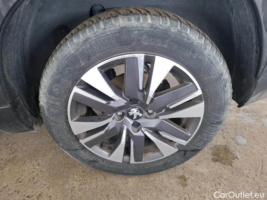  Peugeot  2008  Allure 1.2 PureTech 110CV BVA6 E6 #14