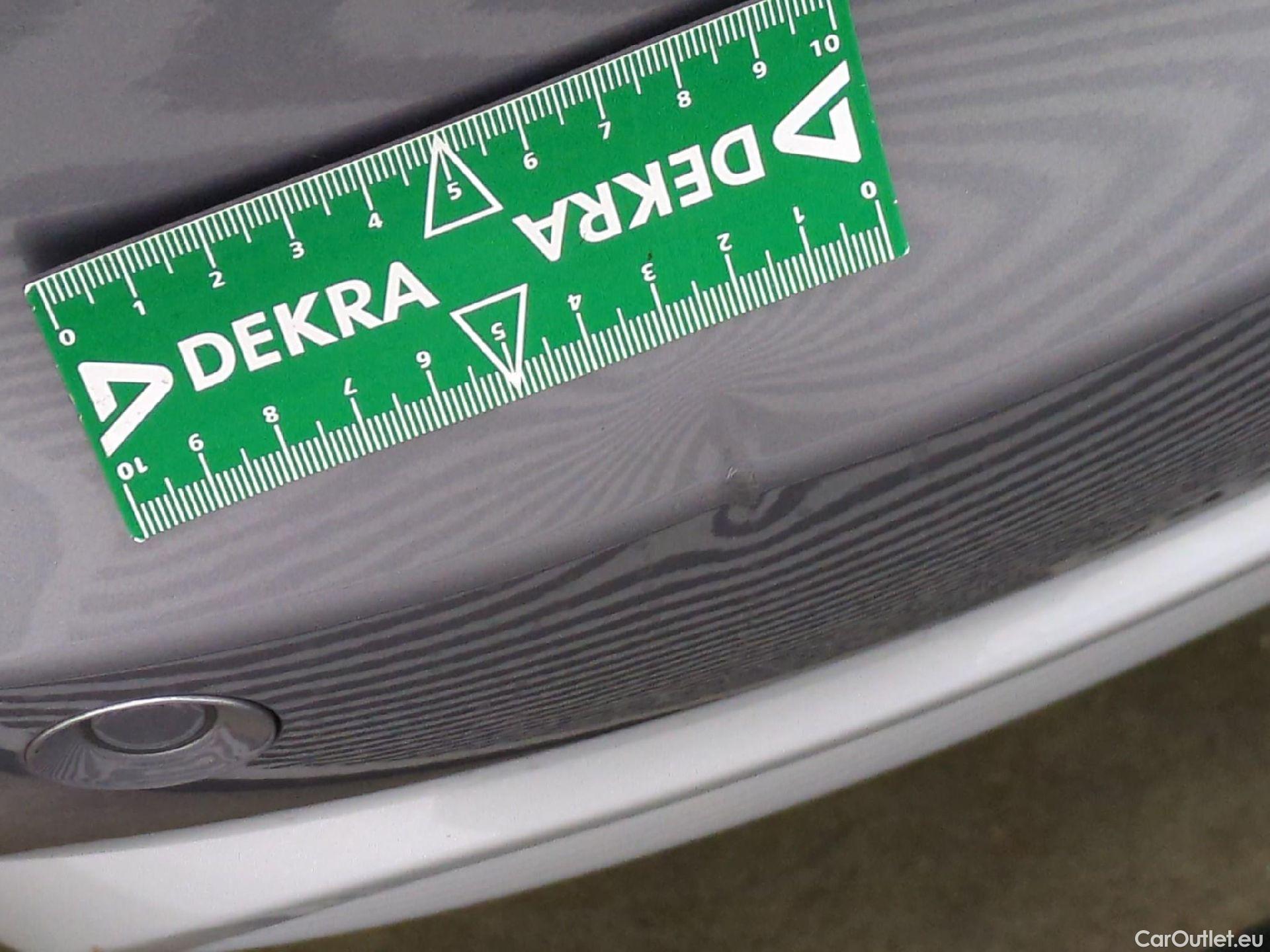  Opel   Grandland X Grandland X Business Elegance 1.5 130CV BVA8 6E #30